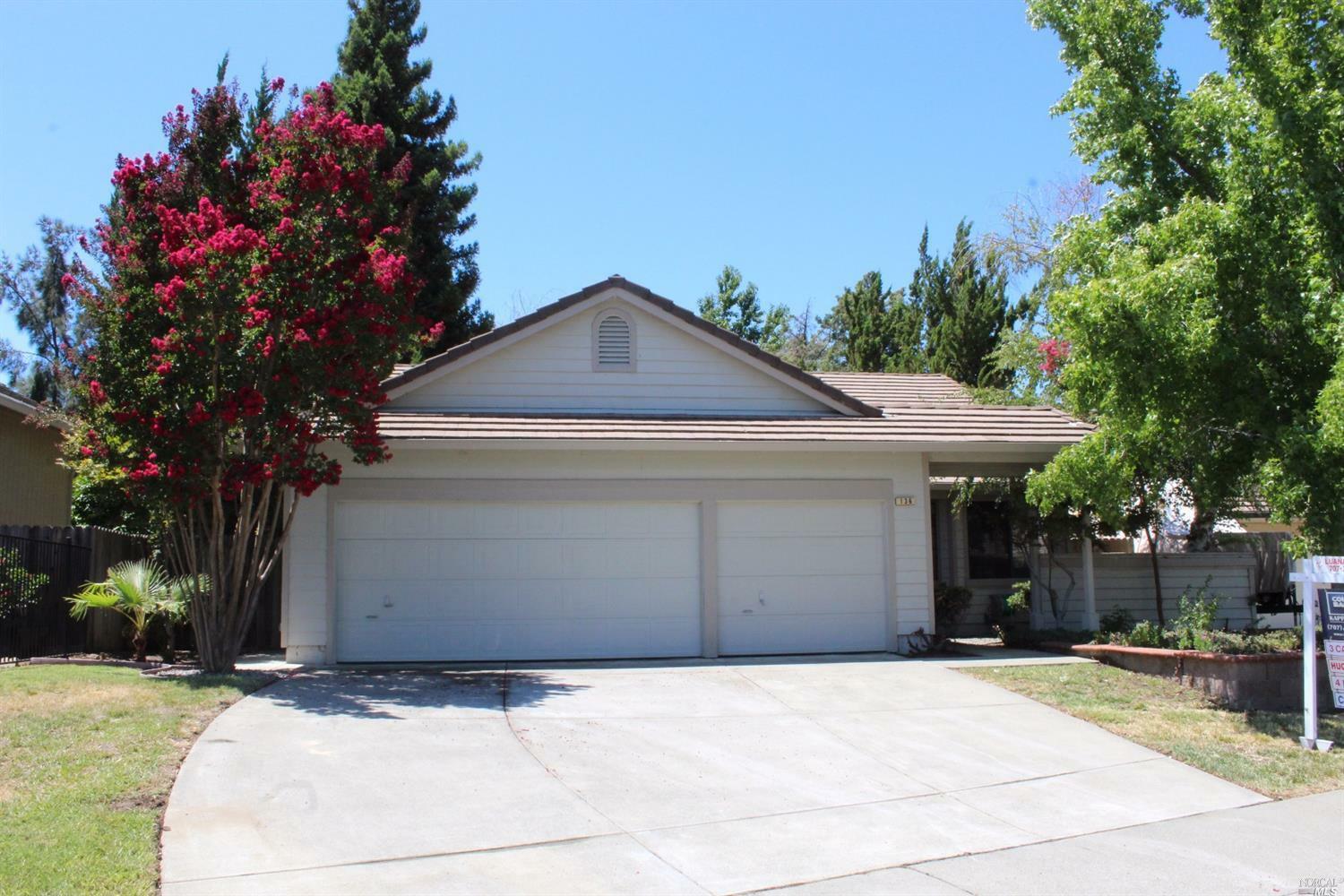 Property Photo:  136 Buttercup Circle  CA 95687 