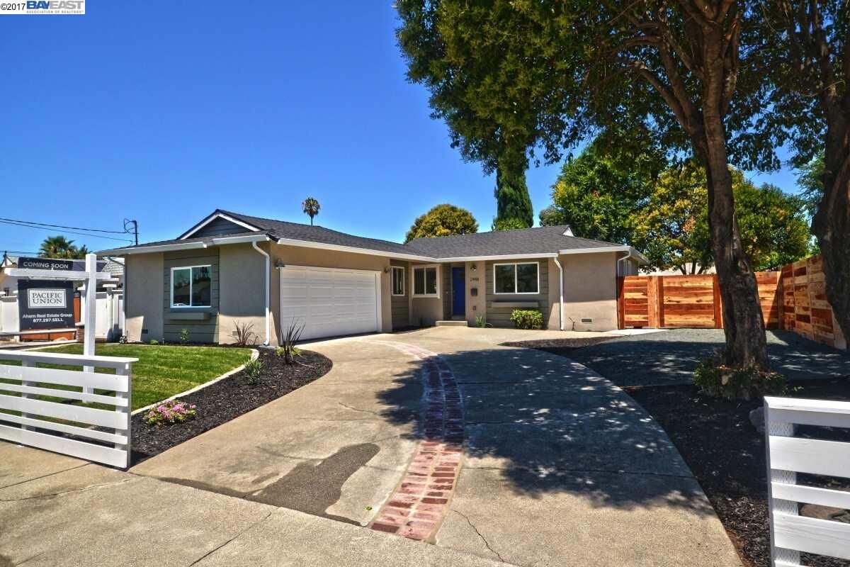 Property Photo:  2448 Tanager Cir  CA 94520 