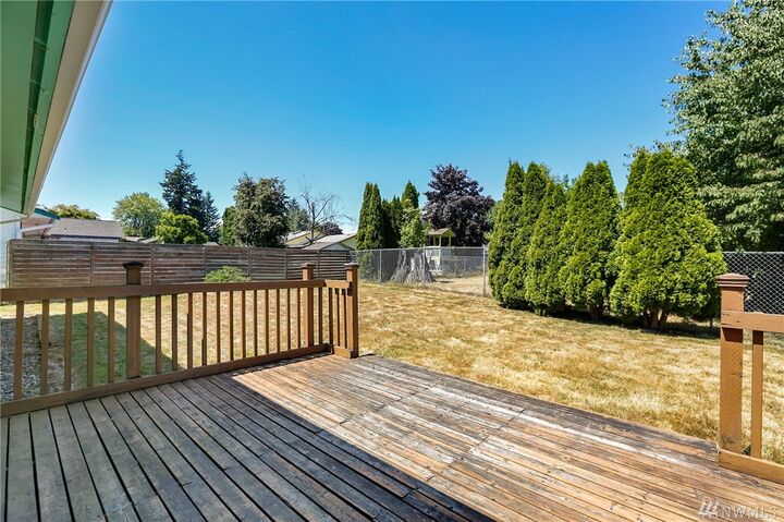 Property Photo: 629 91st Place SW WA 98204