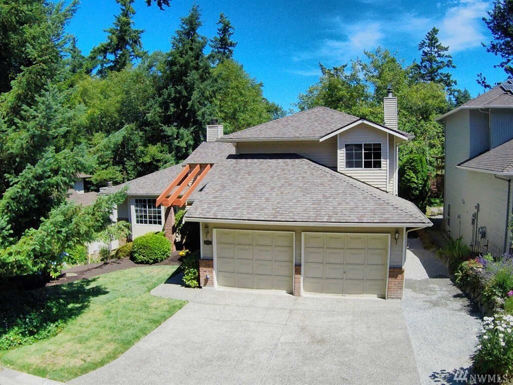 Property Photo:  5521 101st St SW  WA 98275 