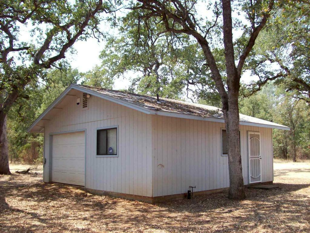 Property Photo:  19055 Terry Rd  CA 96022 