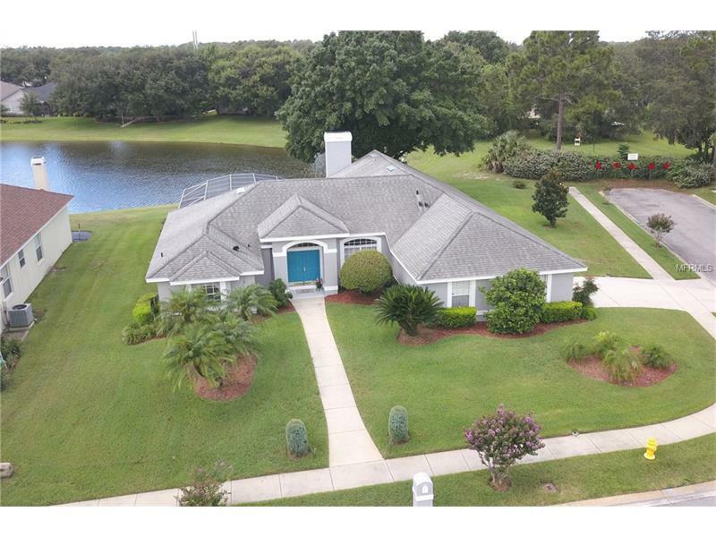 Property Photo:  1805 Carillon Park Drive  FL 32765 