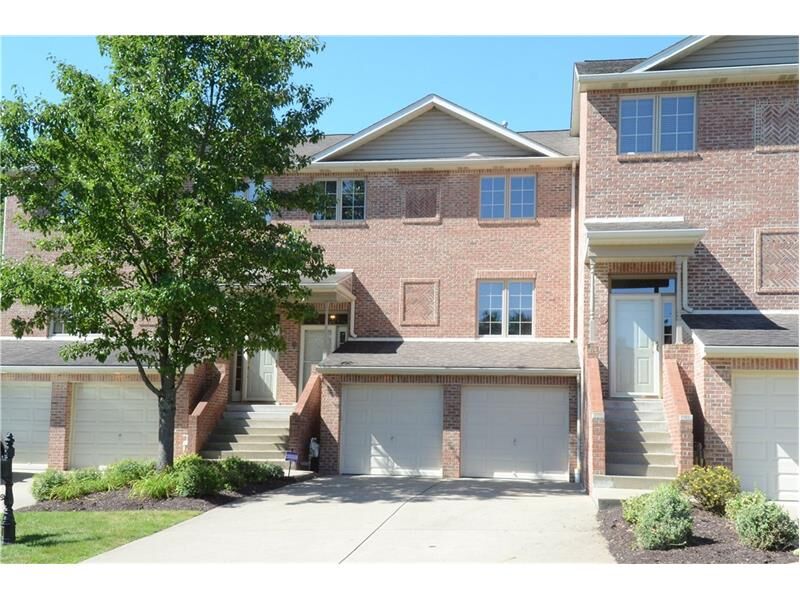 Property Photo:  102 Kressview Drive  PA 15071 