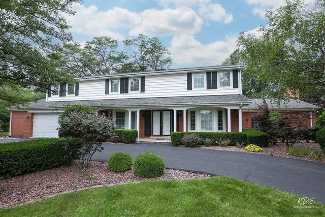 Property Photo: 111 Post Road IL 60527