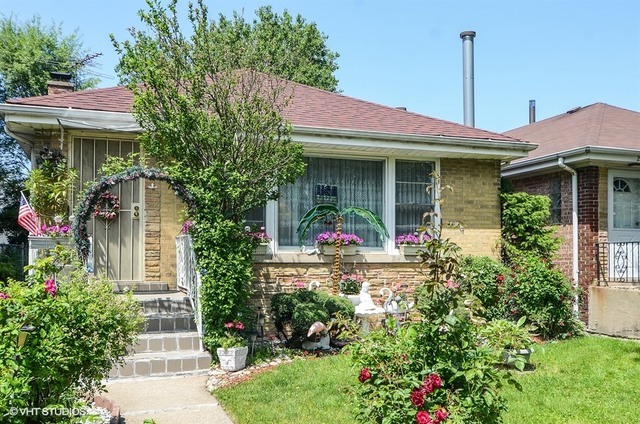 Property Photo:  2526 Fitch Avenue  IL 60645 