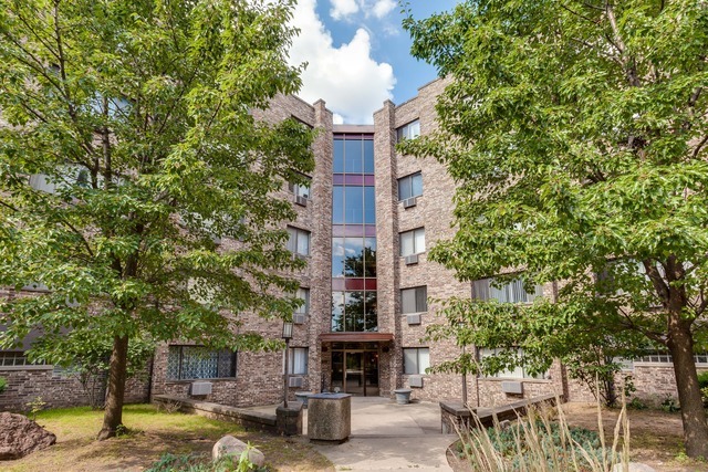 Property Photo:  5306 Cumberland Avenue 314  IL 60656 