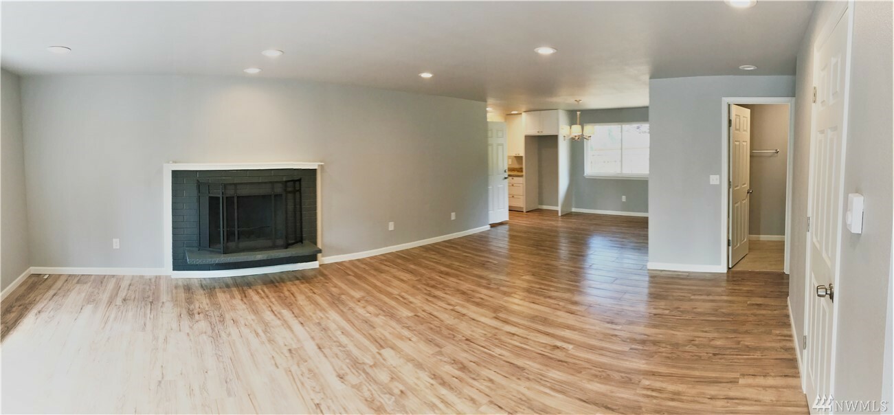 Property Photo: 1211 Wynoochee Place NE WA 98516