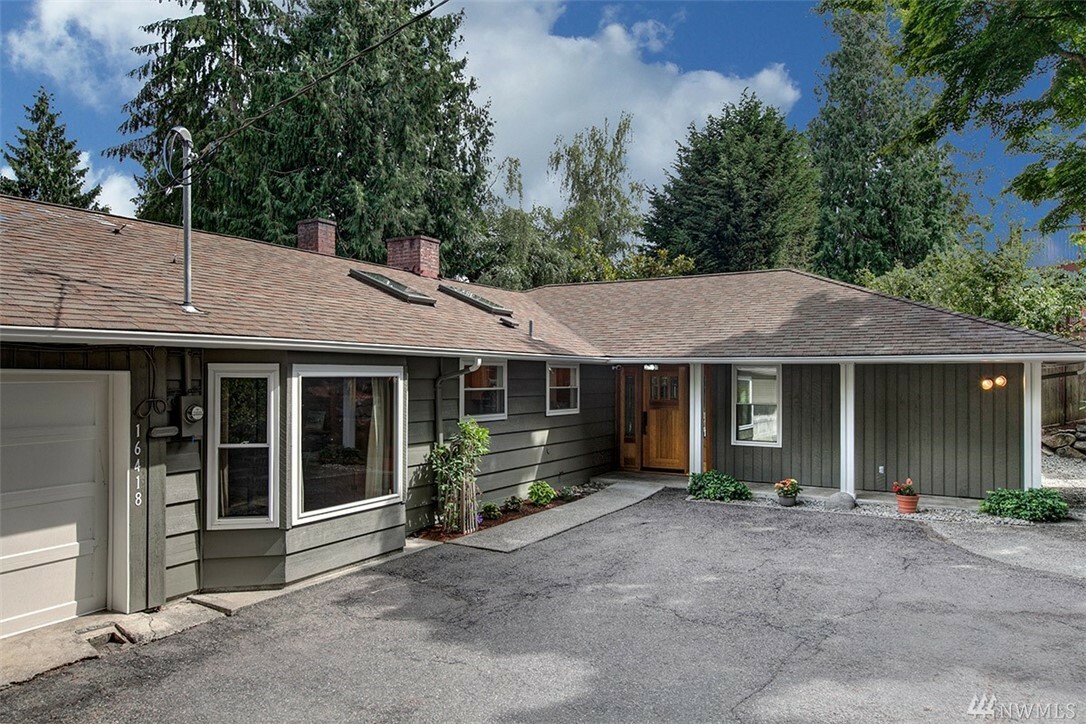 Property Photo:  16418 21st Ave SW  WA 98166 