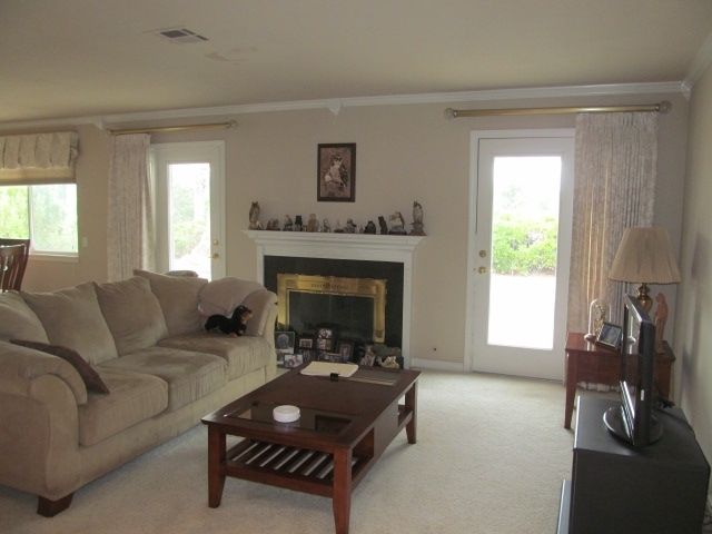 Property Photo: 16833 Pinata Dr CA 92128