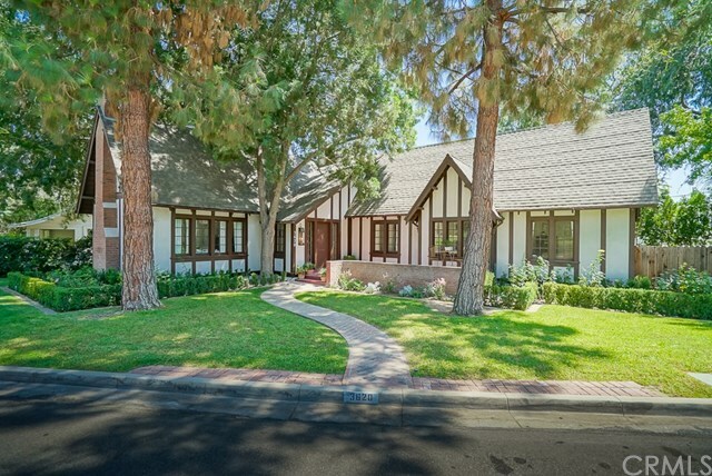 Property Photo: 3620 Mount Rubidoux Drive CA 92501