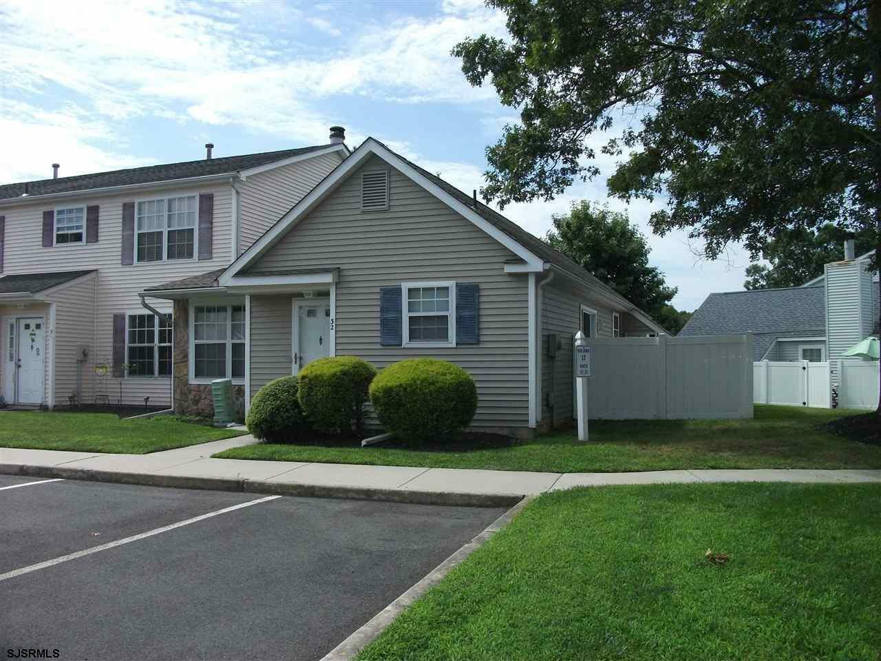 32 London Court 32  Egg Harbor Township NJ 08234 photo