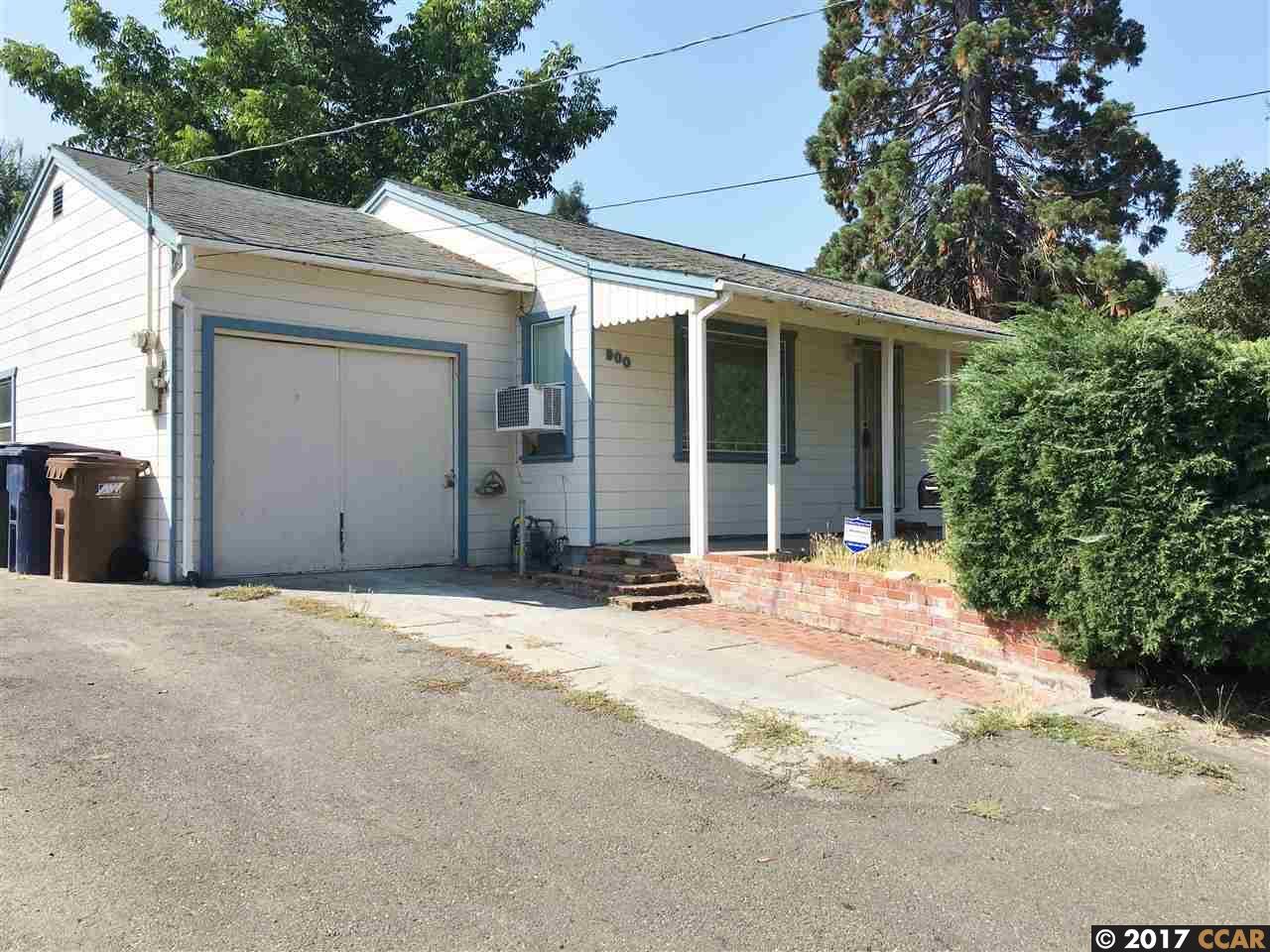 Property Photo: 900 Merle Ave CA 94553
