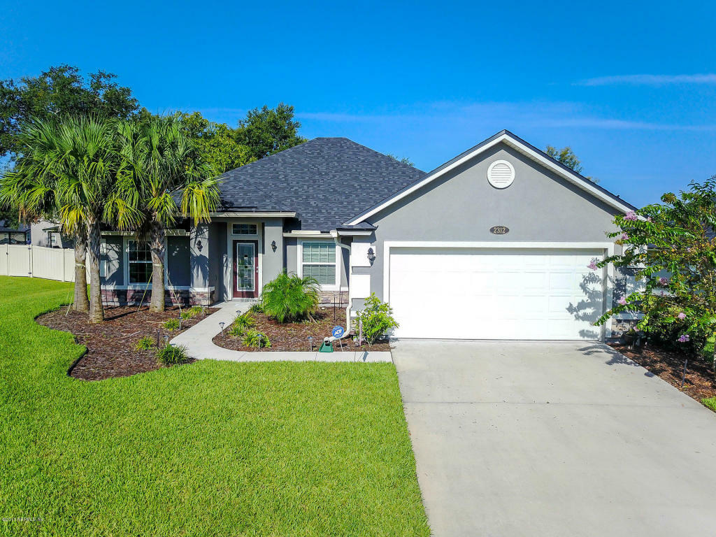 Property Photo:  2312 Evening Breeze Lane  FL 32043 