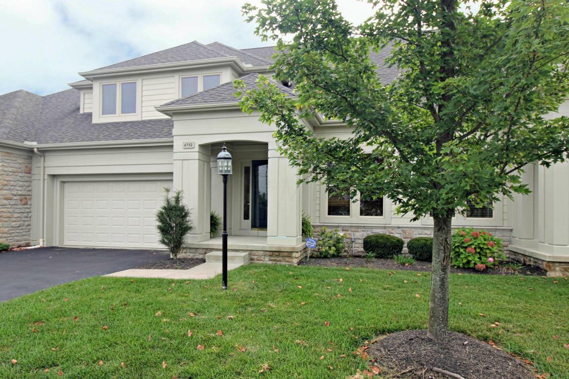 Property Photo: 6752 Stone Circle Way OH 43016