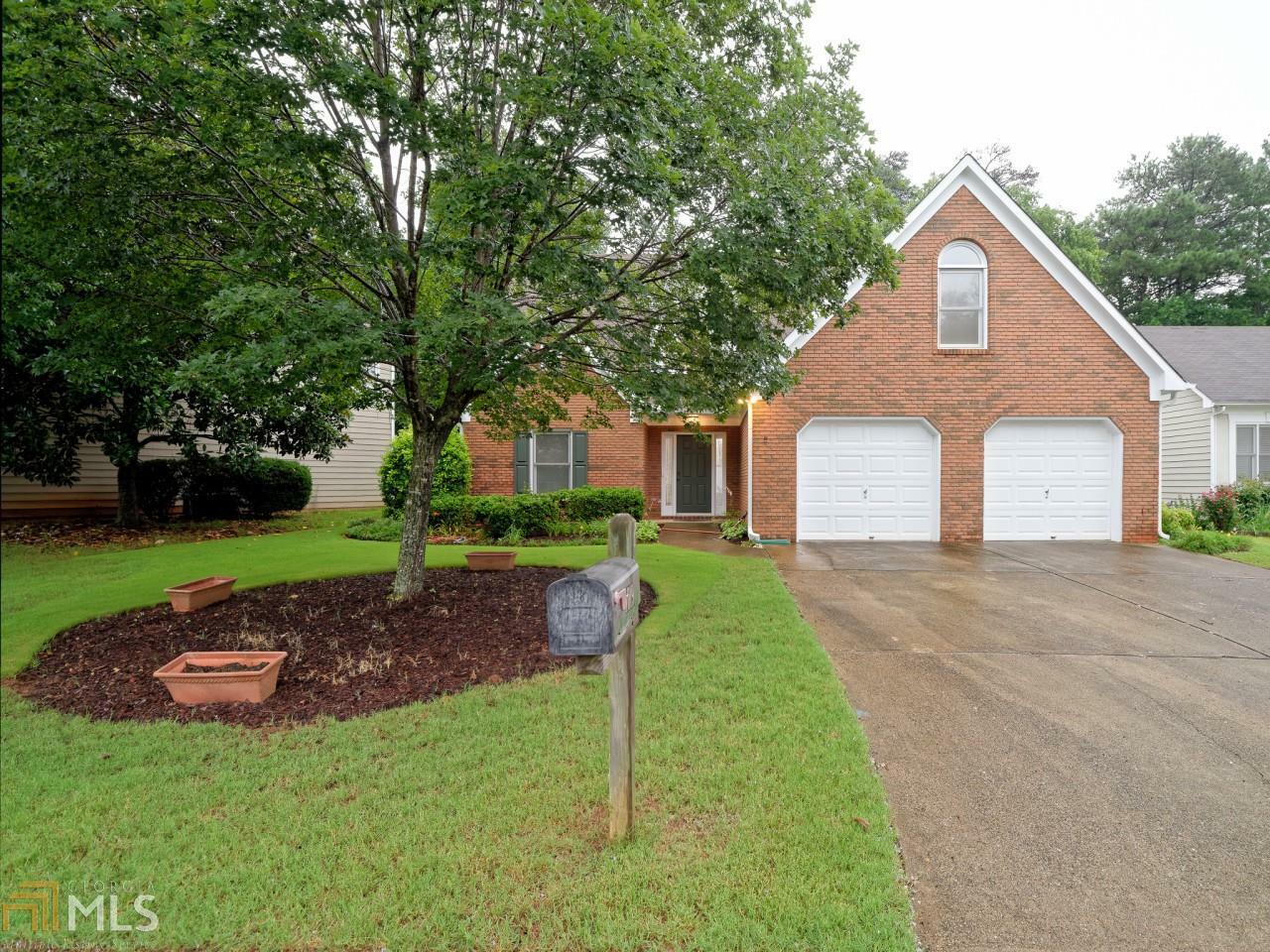 Property Photo:  1019 Brentmoor Ln  GA 30144 