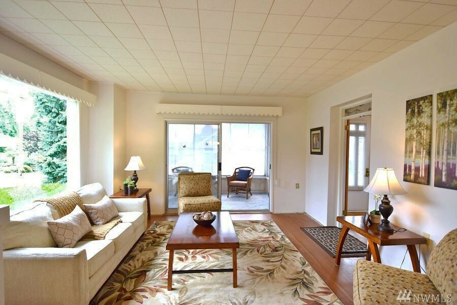 Property Photo: 902 NW 61st St WA 98107