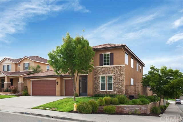 Property Photo:  25043 Loring Road  CA 92595 