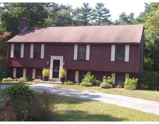 33 Chapel St  Pembroke MA 02359 photo