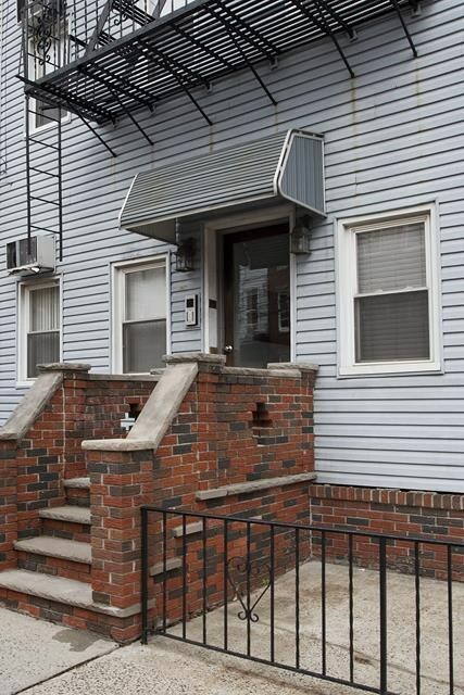 Property Photo:  307 Monroe St 1  NJ 07030-6638 