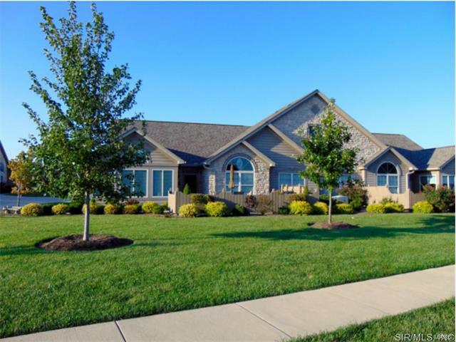 Property Photo: 1212 Three Rivers Dr 8C IL 62269