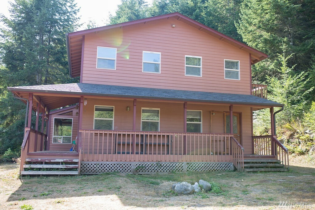 Property Photo:  2904 Black Diamond Rd  WA 98363 