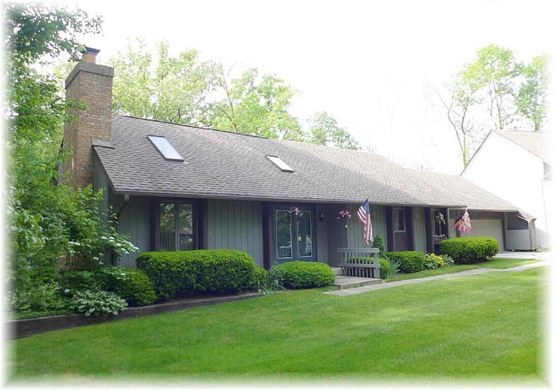 Property Photo: 22 Lakewood Dr WI 53402-2833