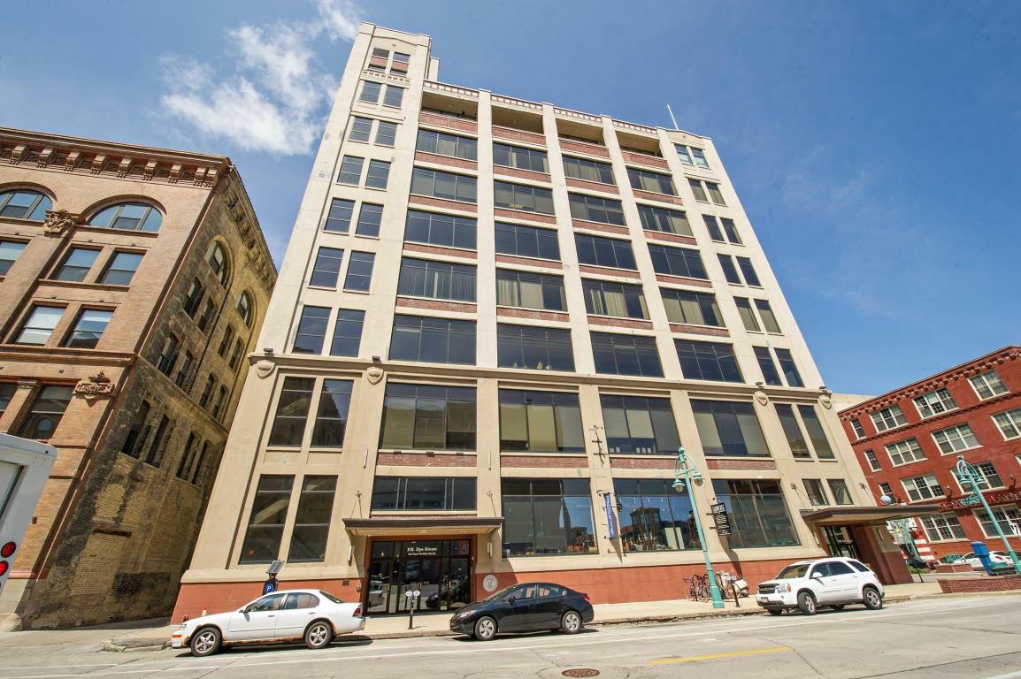 Property Photo:  320 E Buffalo St 808  WI 53202 