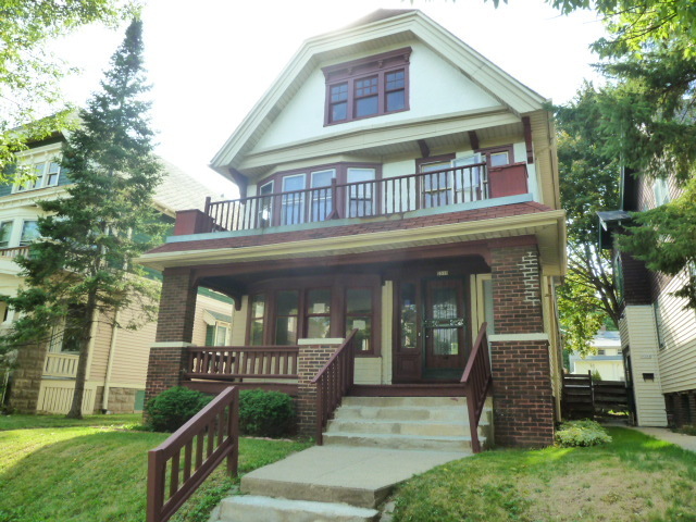 Property Photo: 2519 N 41st St 2521 WI 53210
