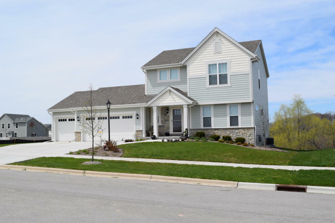 Property Photo:  317 Indigo Dr  WI 53074 