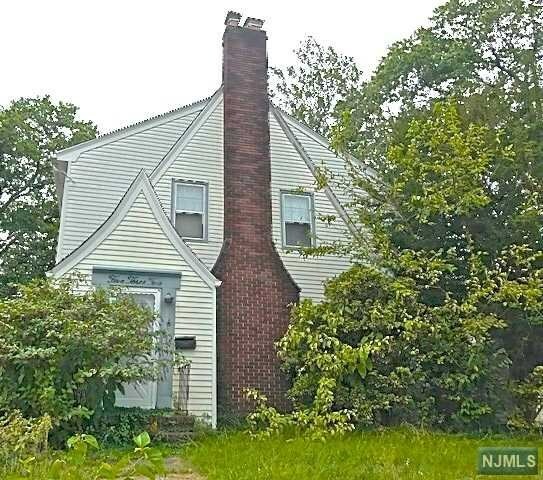 Property Photo:  5-32 Essex Place  NJ 07410 