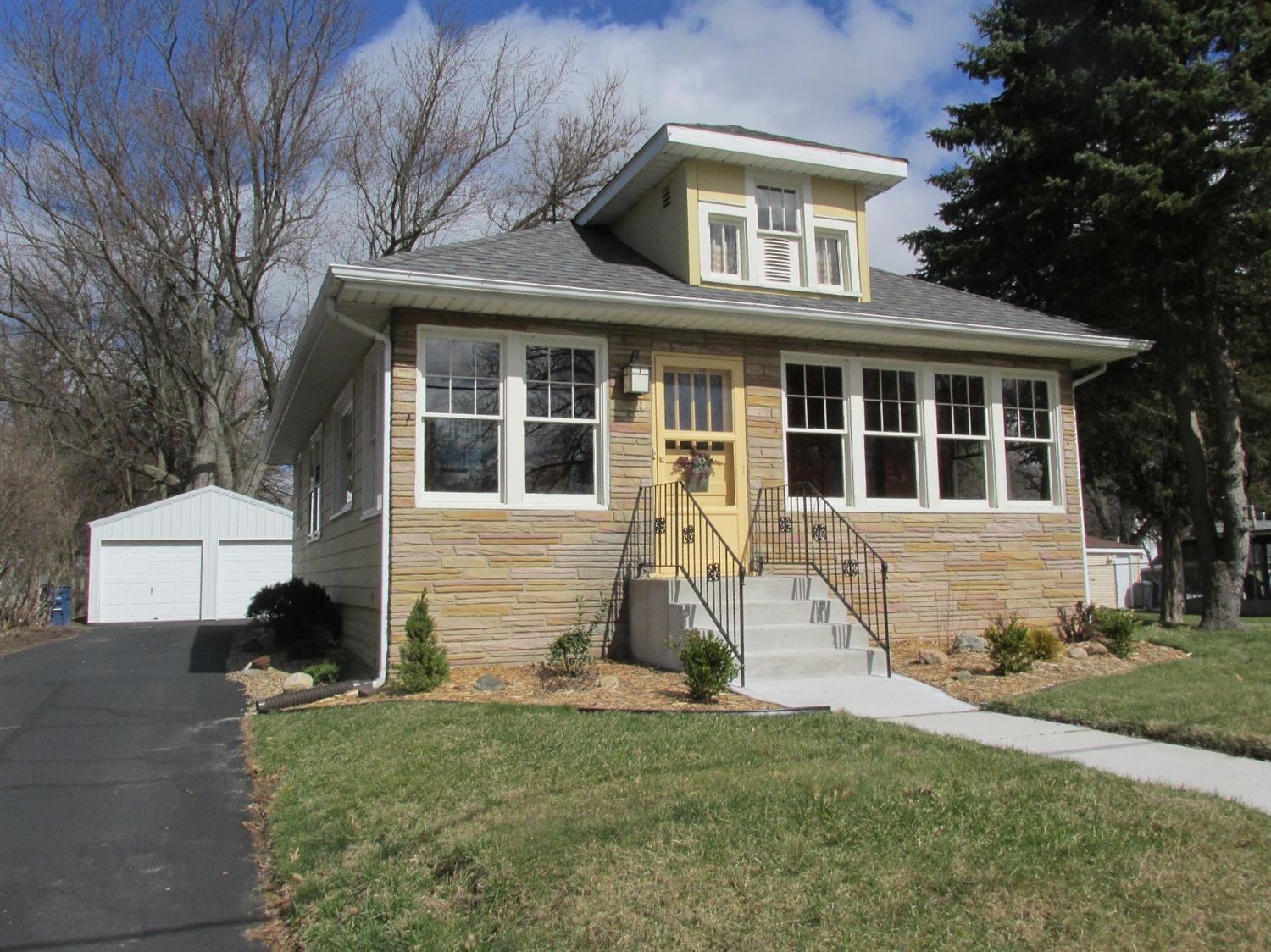 Property Photo: 205 Williams Street IN 46350
