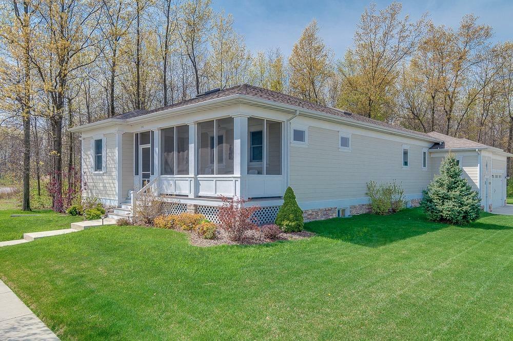 Property Photo: 1156 Weaver Way IN 46304
