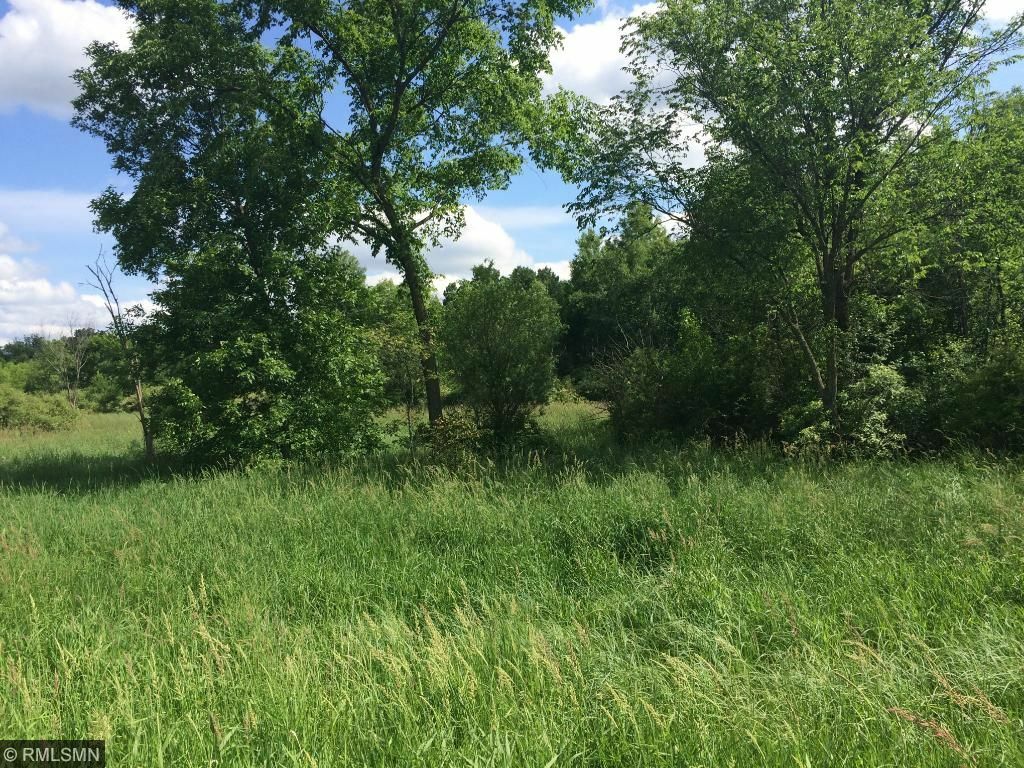 Property Photo: 18553 Furuby Road MN 55074