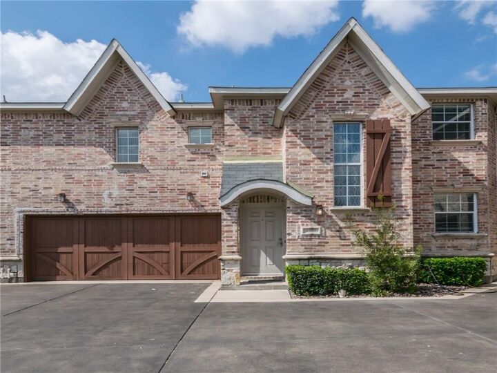 2117 Parkview  Carrollton TX 75006 photo