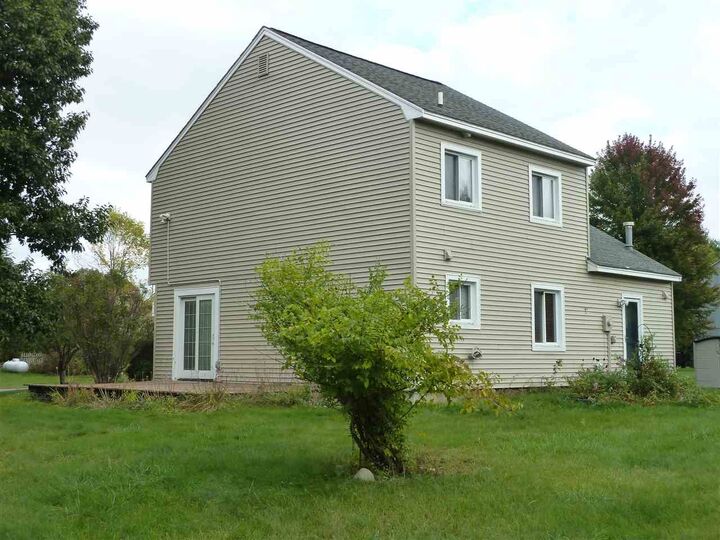 Property Photo: 4 Fisher Lane NH 03054
