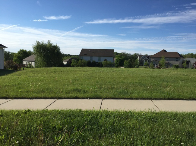 Property Photo: Lt39 Creekwood Dr WI 53095-7893