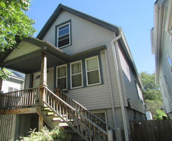Property Photo: 2530 N Fratney St WI 53212-2949