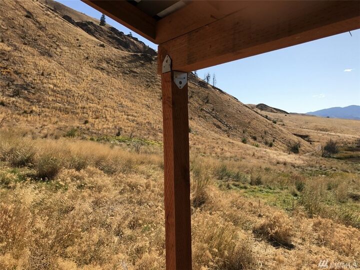 Property Photo:  120 B Balky Hill Rd B  WA 98856 