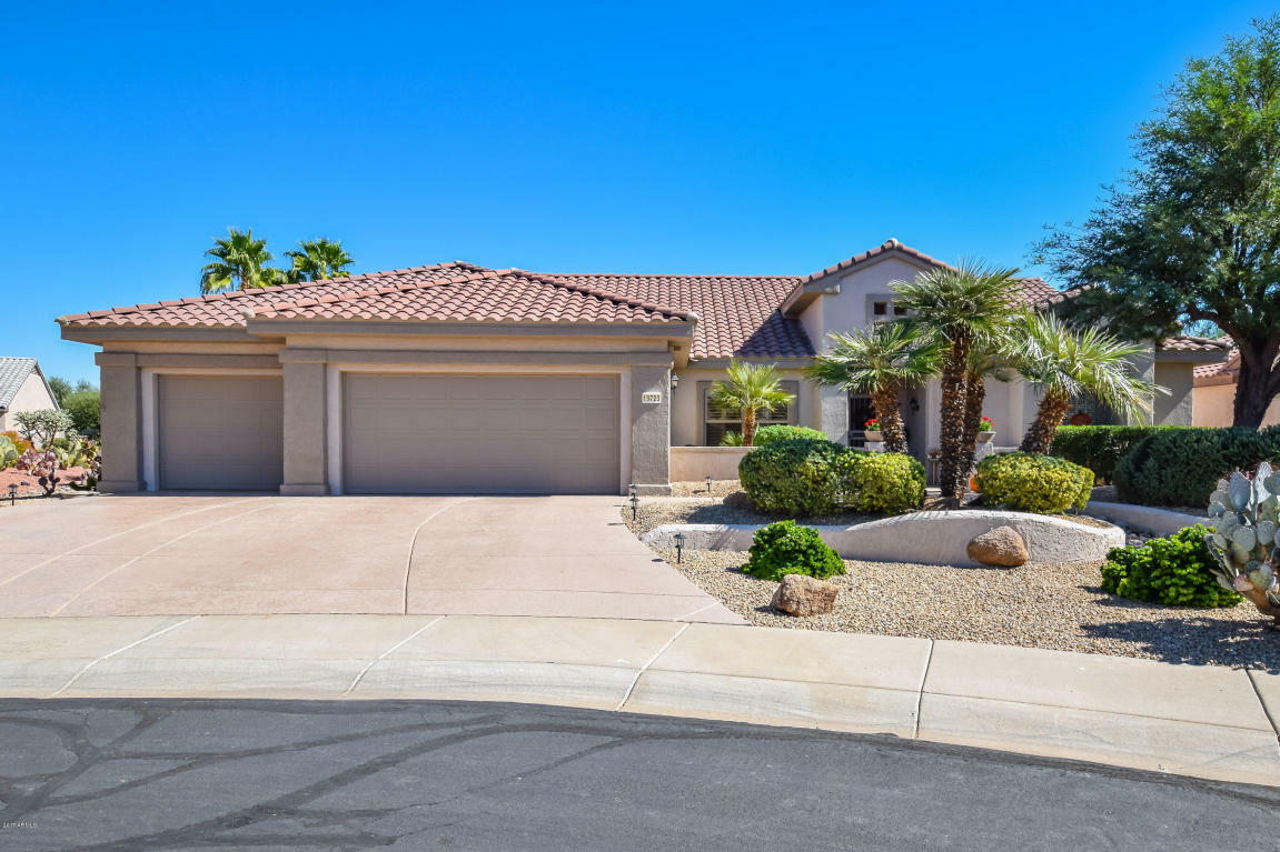 Property Photo:  19723 N Orangetree Court  AZ 85374 