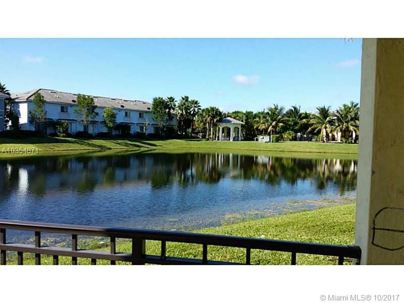 Property Photo:  3580 NW 14th Ct 3580  FL 33311 