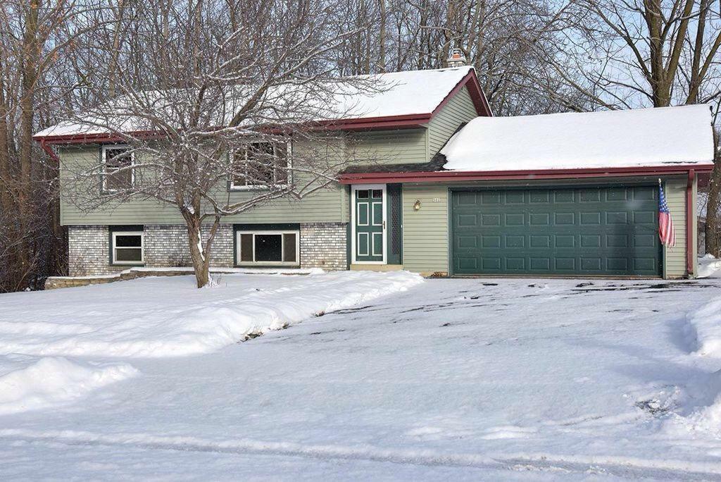 302 Willow Dr  Hartland WI 53029 photo