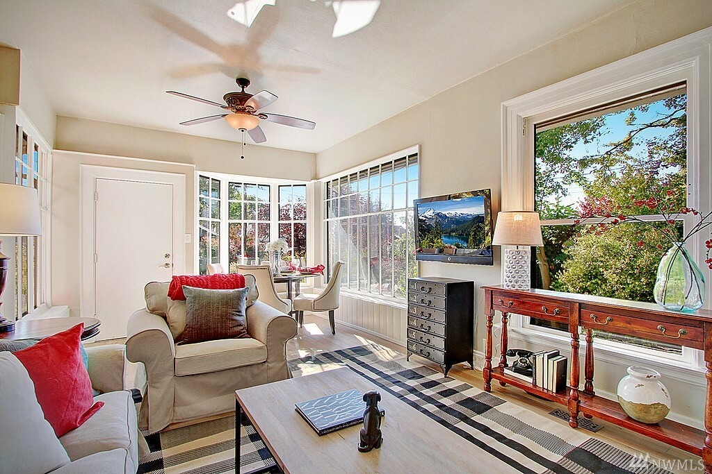 Property Photo: 312 NW 74th St WA 98117