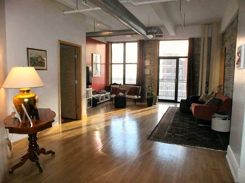 Property Photo:  730 N Plankinton Ave 3D  WI 53203 