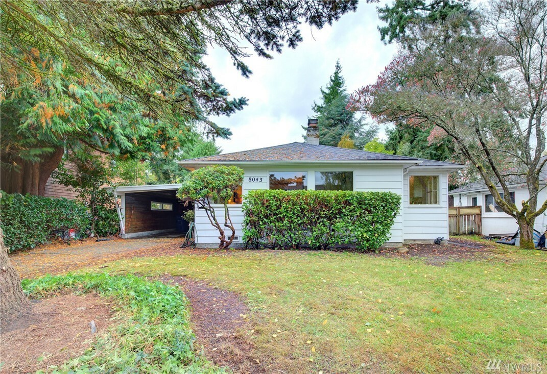 Property Photo:  8043 42nd Ave NE  WA 98115 