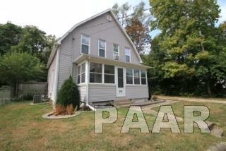 Property Photo:  400 Cole  IL 61611 