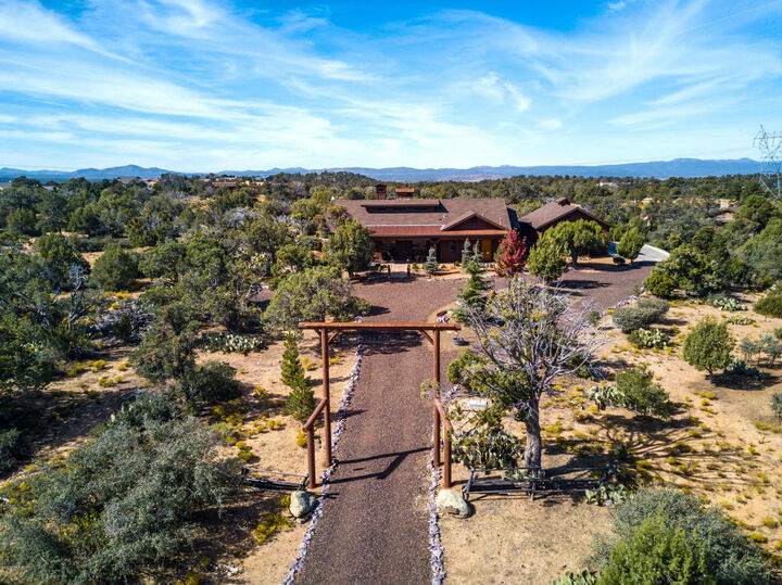 5585 Deer Spring  Prescott AZ 86305 photo