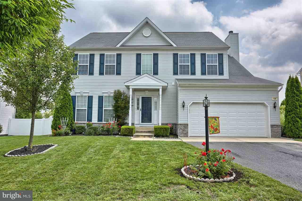 Property Photo:  108 Evergreen Circle  PA 17019 