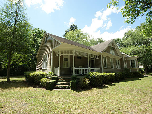 Property Photo: 100 W Carolina Avenue SC 29483