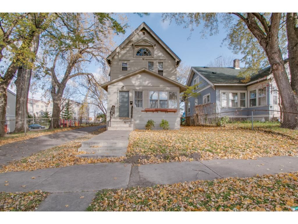 Property Photo: 659 Carroll Avenue MN 55104
