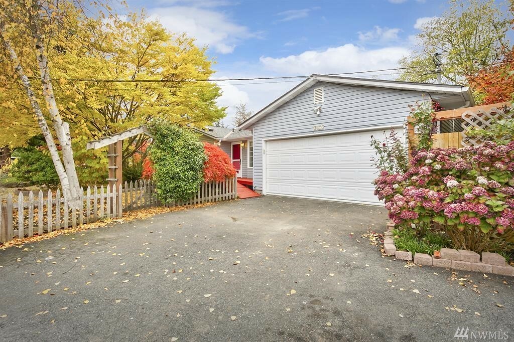 Property Photo: 2875 227th St SW WA 98036